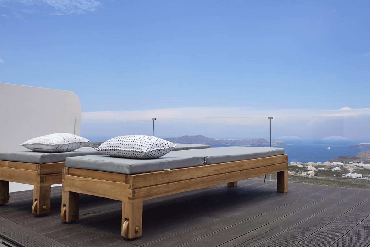 White & Co. La Torre Suites Pyrgos Kallistis Bagian luar foto