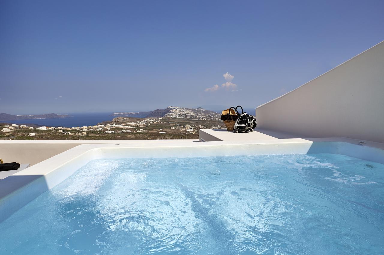White & Co. La Torre Suites Pyrgos Kallistis Bagian luar foto